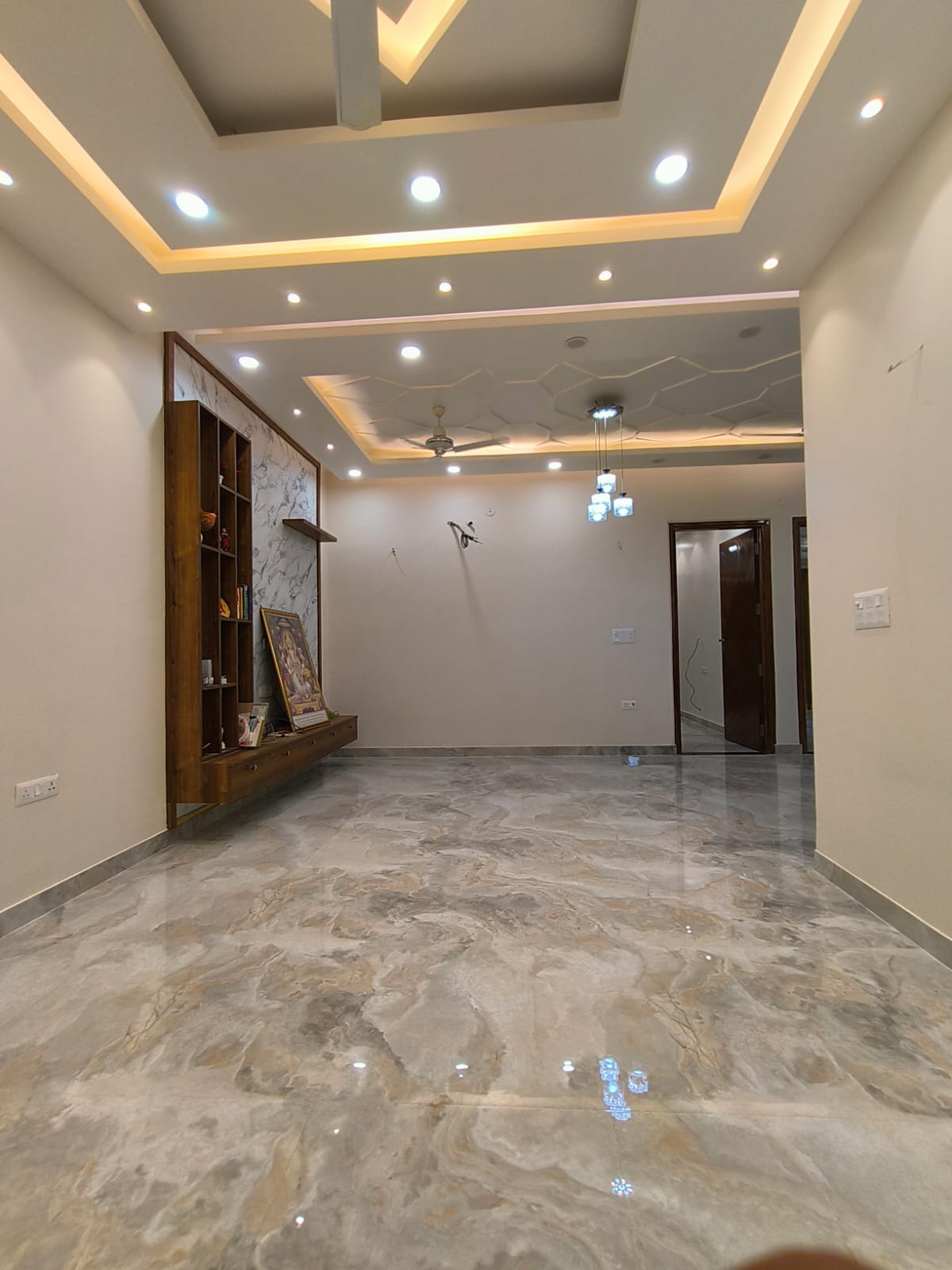 2 BHK + Pooja Room 162 Sq.Mt. Independent House in RWA Apartments Sector 108