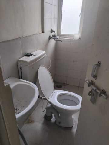 Master Bedroom in 3 BHK Apartment at Conscient Habitat 78, Sector 78 – for Rent