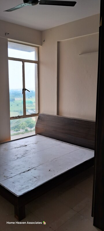 2 BHK Apartment For Rent in Conscient Habitat, Sector 99a