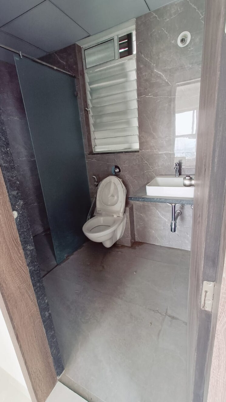 Attached Bathroom, arv-uthville 2 Bedroom 1050 Sq.Ft. Apartment In Kharadi Pune 9118918