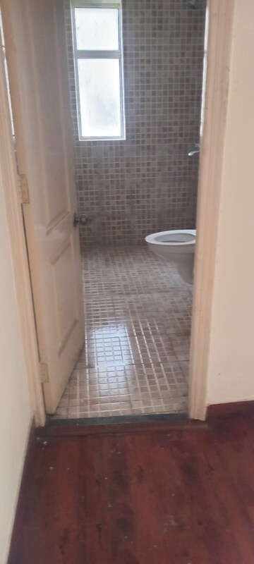 Bathroom in 3 BHK Villa at RWA Apartments Sector 41, Sector 41 – for Rent