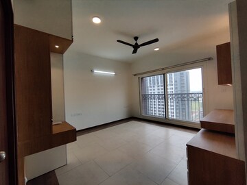 Room in 4 BHK Apartment at Sobha Windsor, Whitefield – for Rent