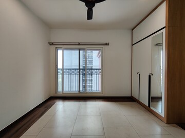 Room in 4 BHK Apartment at Sobha Windsor, Whitefield – for Rent