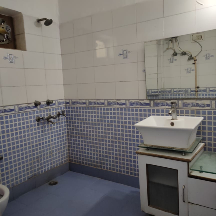 Kitchen, sector 22b 2.5 Bedroom 1200 Sq.Ft. Villa In Sector 22b Gurgaon 9118949