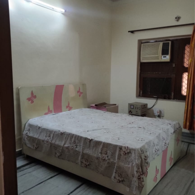 Bedroom, sector 22b 2.5 Bedroom 1200 Sq.Ft. Villa In Sector 22b Gurgaon 9118949