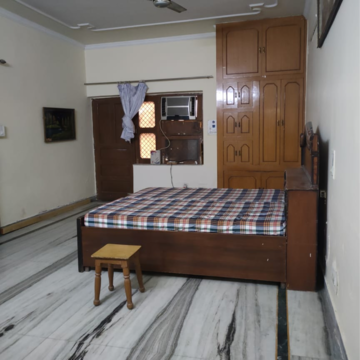 Kitchen in 2.5 BHK Villa at Sector 22b – for Rent