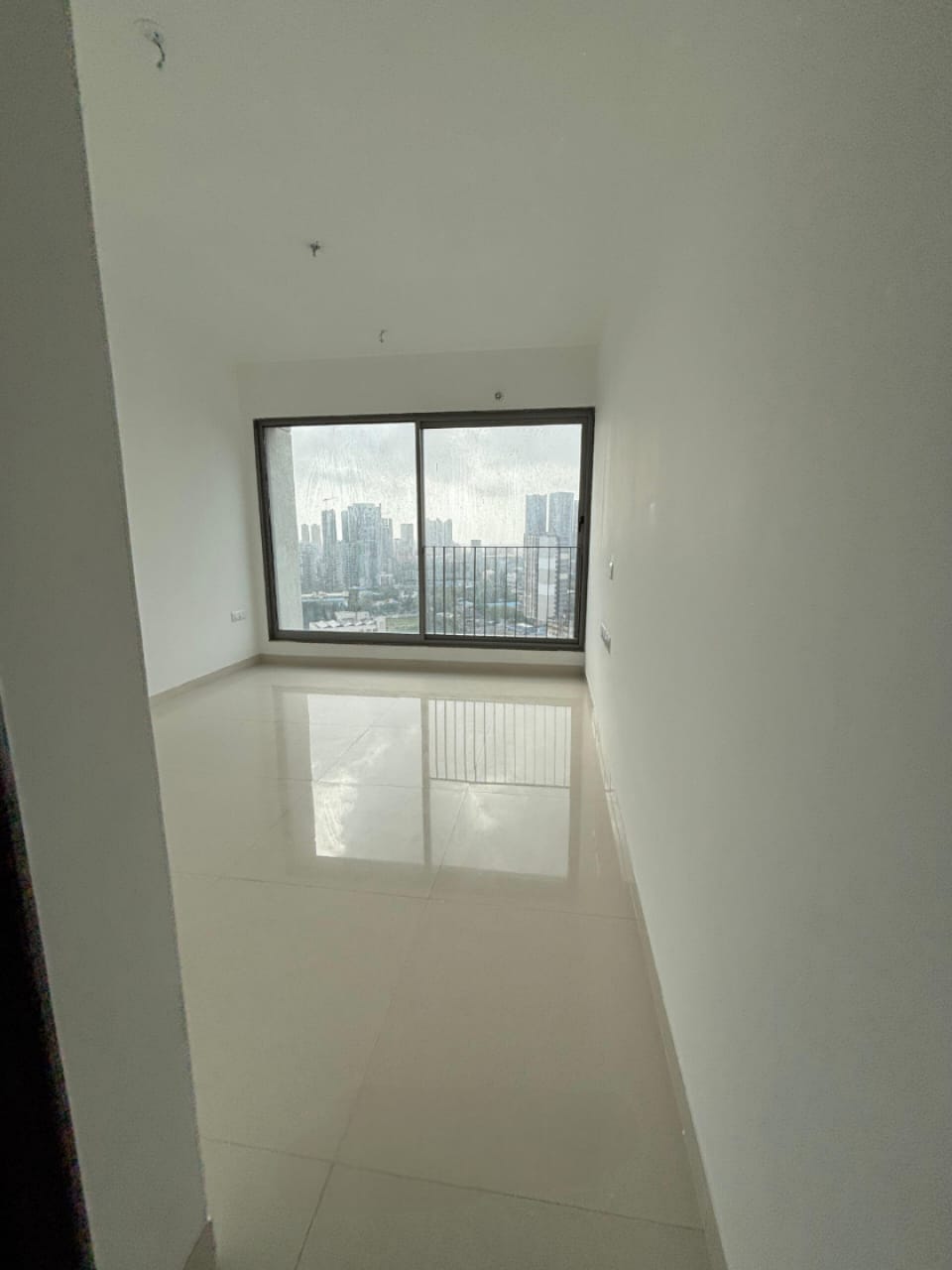2 BHK Apartment For Rent in Sunteck City Avenue 4