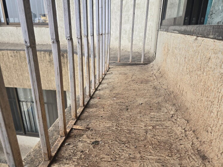 Balcony, lodha-casa-ultima 1.5 Bedroom 581 Sq.Ft. Apartment In Chirak Nagar Thane 9118965