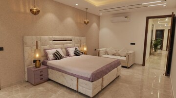 Bedroom in 2 BHK Apartment at Indiabulls Estate And Club, Sector 104 – for Sale