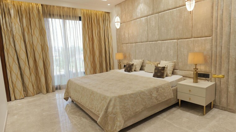 Bedroom, indiabulls-estate-and-club 2 Bedroom 1500 Sq.Ft. Apartment In Sector 104 Gurgaon 9119035