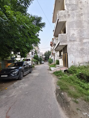  Plot – Exterior View View at Jankipuram - for Sale