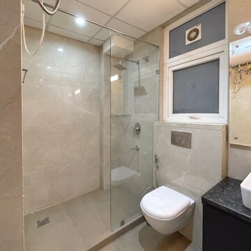 Bathroom in 2 BHK Builder Floor at Everest Apartments RWA, Govindpuri – for Rent
