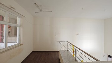 Room in 3 BHK Apartment at Rohan Mithila Phase II, Viman Nagar – for Sale