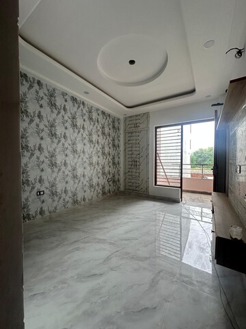 Bedroom in 3 BHK Builder Floor at Fidato Honour Homes, Sector 89 – for Sale