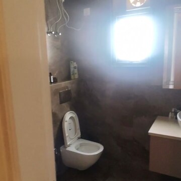 Bathroom in 4 BHK Apartment at Ansal Esencia - Amara Villas, Sector 67 – for Rent