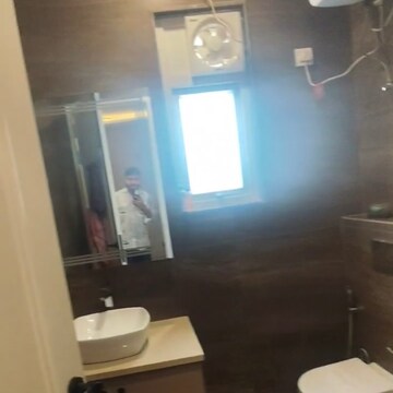Bathroom in 4 BHK Apartment at Ansal Esencia - Amara Villas, Sector 67 – for Rent