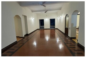 Building Lobby in 4 BHK Apartment at Peddar Road – for Rent