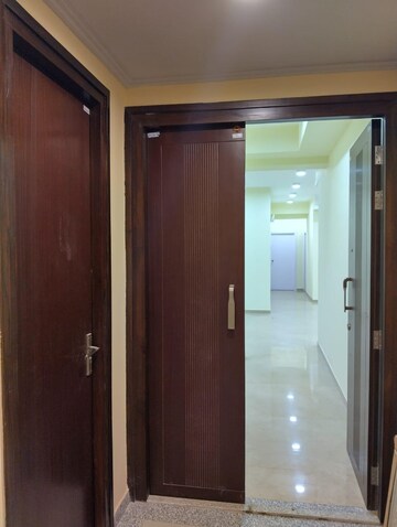  4 BHK Apartment at New Town Action Area ii – for Rent