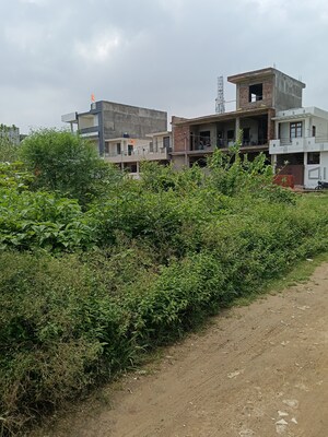  Plot – Exterior View View at Jankipuram - for Sale