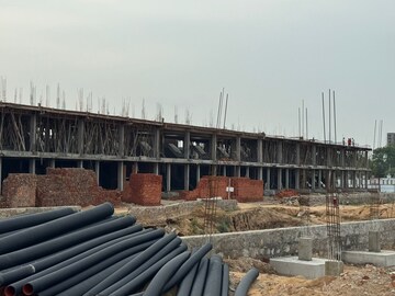  Shop For Sale in Ajmer Road