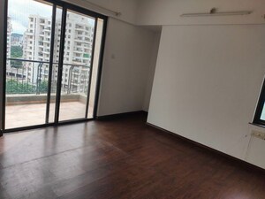 Room in 2.5 BHK Apartment at Ma Laxmi Avenue, Kamothe Sector 36 – for Sale