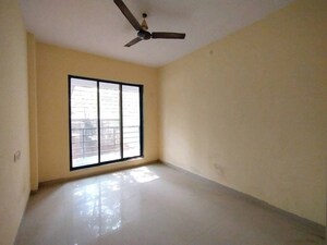 Room in 2.5 BHK Apartment at Ma Laxmi Avenue, Kamothe Sector 36 – for Sale