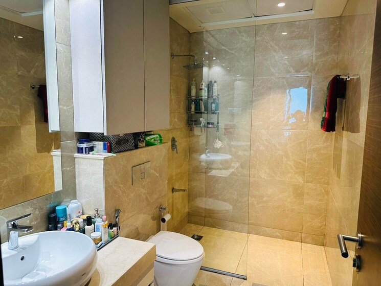 Bathroom, bombay-realty-island-city-centre-ii 3 Bedroom 1625 Sq.Ft. Apartment In Dadar East Mumbai 9119104
