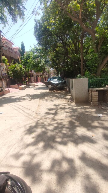 Parking in 3.5 BHK Independent House at Sector 7 – for Sale