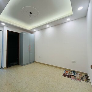 Room in 4 BHK Builder Floor at Hargobind Enclave – for Sale