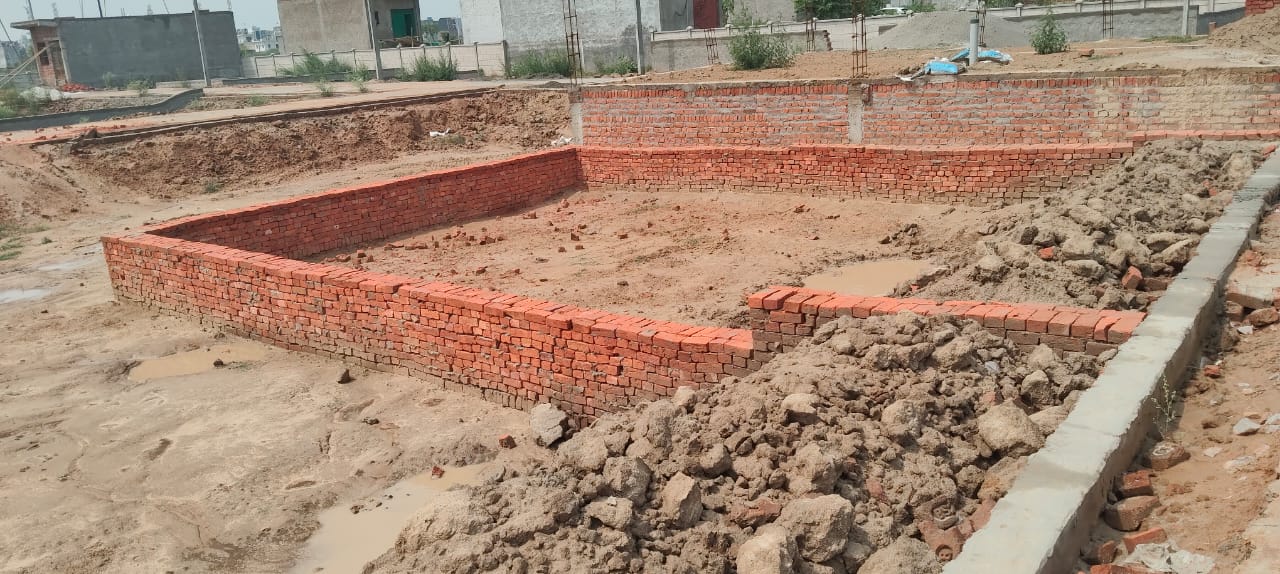 Plot For Sale in GNIDA Lohiya Enclave