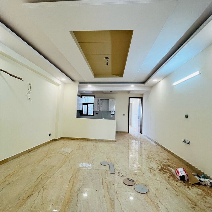 Kitchen, chattarpur 3 Bedroom 1200 Sq.Ft. Builder Floor In Chattarpur Delhi 9119188