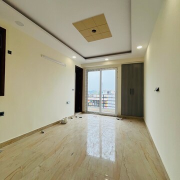 Room in 3 BHK Builder Floor at Chattarpur – for Sale