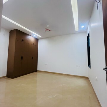 Room in 4 BHK Builder Floor at Chattarpur – for Sale