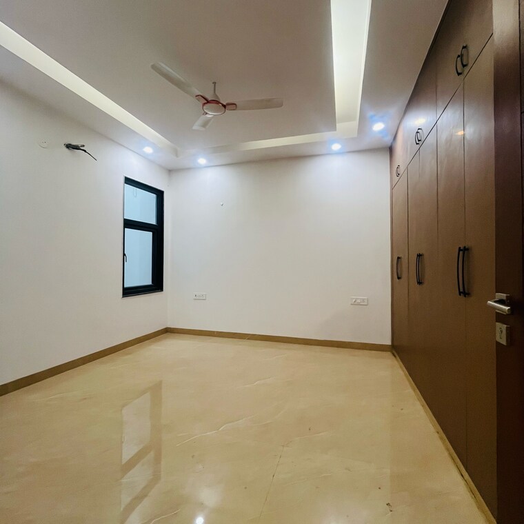 Room, chattarpur 4 Bedroom 1800 Sq.Ft. Builder Floor In Chattarpur Delhi 9119210