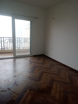 Room in 3.5 BHK Apartment at ACE Parkway, Sector 150 – for Sale