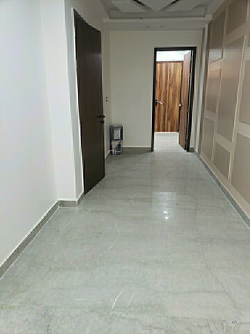 3 BHK Builder Floor For Rent in Janakpuri