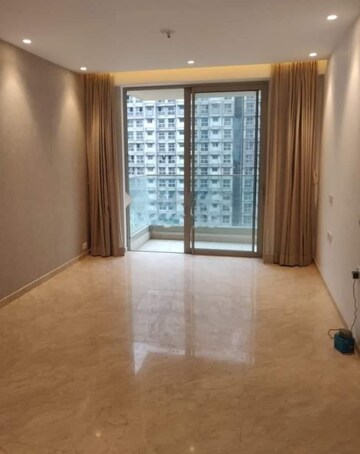 Room in 2 BHK Apartment at Spenta Alta Vista, Chembur – for Rent