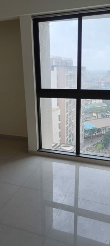 Room in 2 BHK Apartment at Lodha Casa Maxima, Mira Road – for Sale