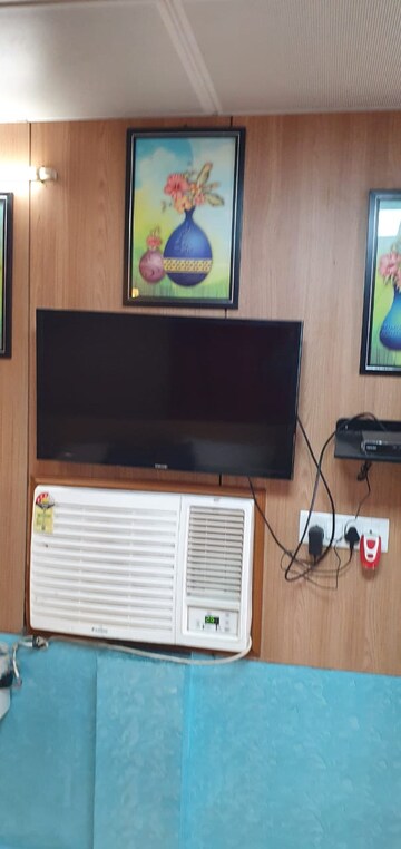 Furnished Amenities in 1.5 BHK Independent House at Gomti Nagar – for Rent