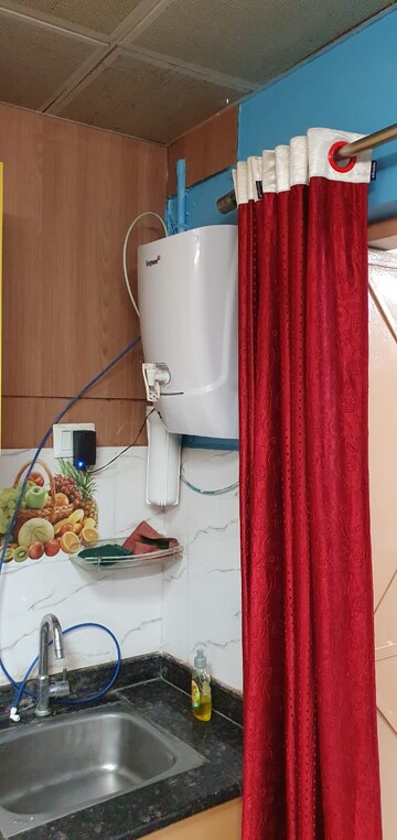 Furnished Amenities in 1.5 BHK Independent House at Gomti Nagar – for Rent