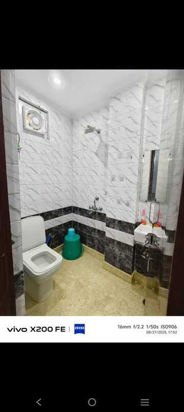 Master Bedroom in 1 BHK Builder Floor at Saket – for Rent
