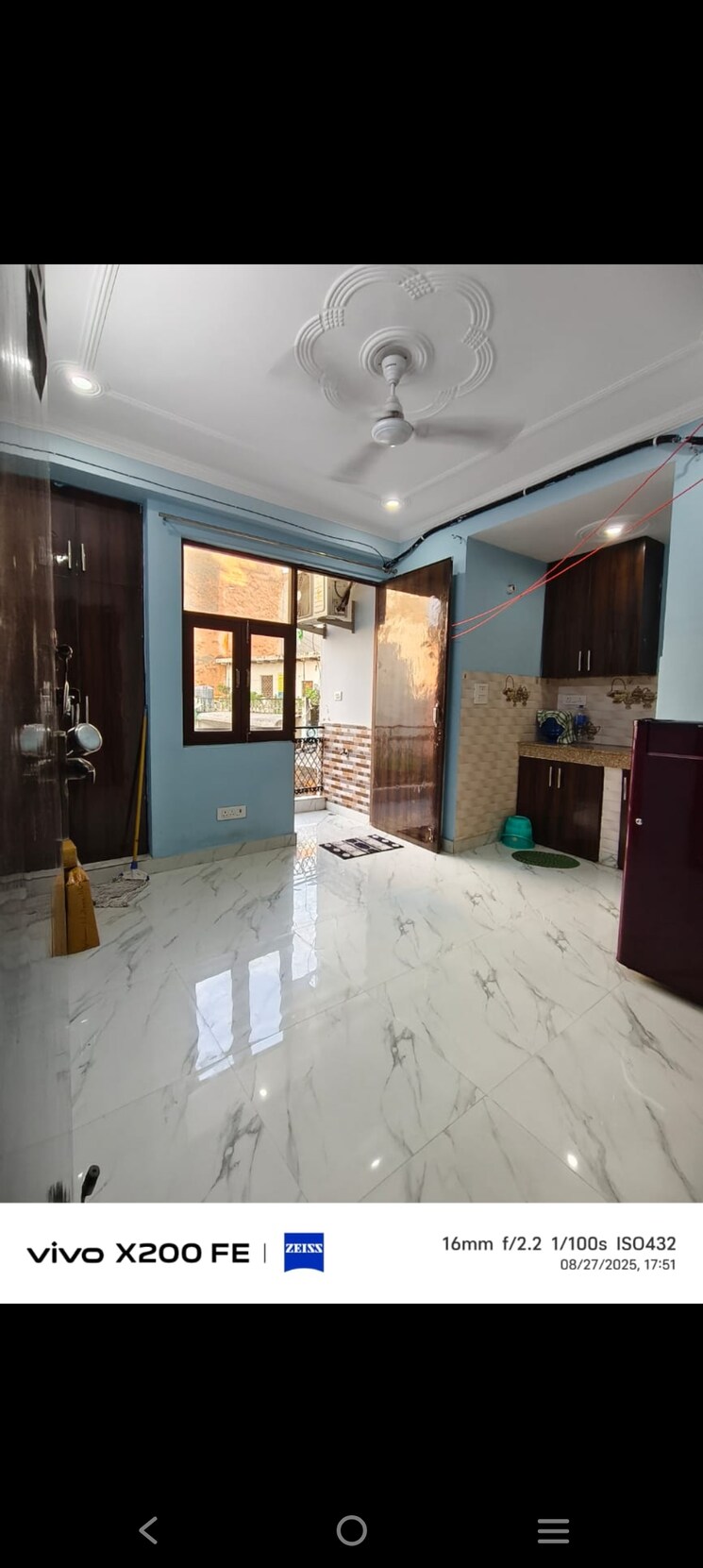  Parking, saket 1 Bedroom 450 Sq.Ft. Builder Floor In Saket Delhi 9119441