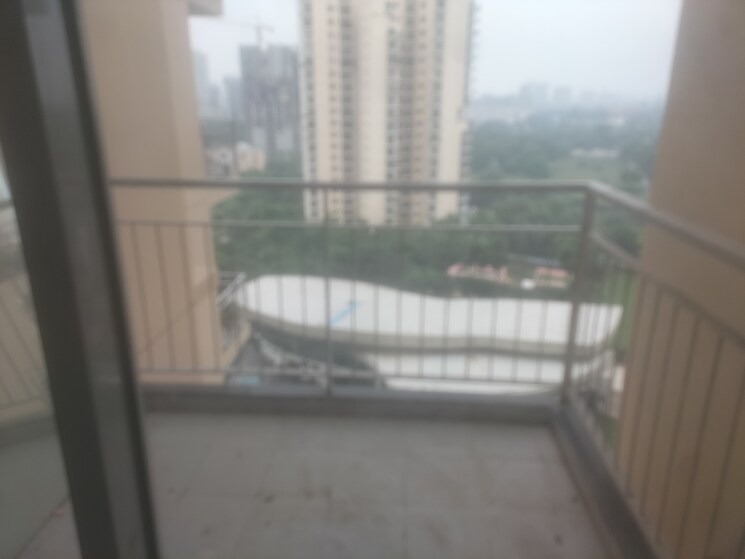 Kitchen, emaar-emerald-estate 3 Bedroom 1395 Sq.Ft. Apartment In Sector 65 Gurgaon 9119447