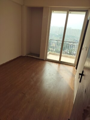 Master Bedroom in 2 BHK Apartment at Amrapali Golf Homes, Sector 4 Greater Noida – for Sale