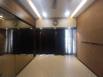 Room in 3 BHK Apartment at Dadar West – for Sale