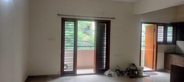 Room in 2 BHK Builder Floor at Cambridge Layout – for Rent