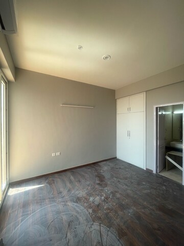 Room in 3 BHK Apartment at Pivotal Paradise, Sector 62 – for Rent