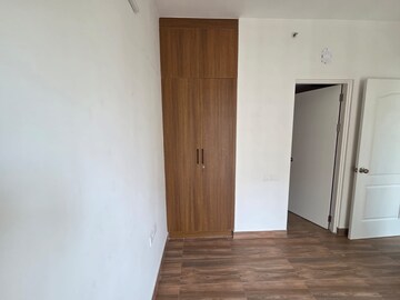 Room in 2 BHK Apartment at Brigade El Dorado, Bagaluru – for Rent