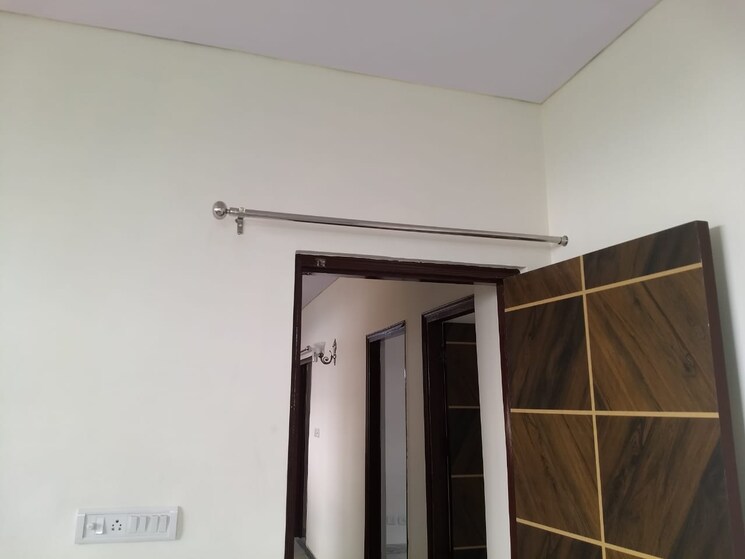 Other, palam 3 Bedroom 1550 Sq.Ft. Apartment In Palam Delhi 9119570