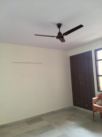Room in 3 BHK Apartment at Palam – for Rent